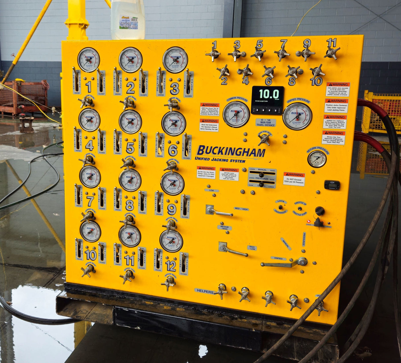 12-Port Unified Jack Machine