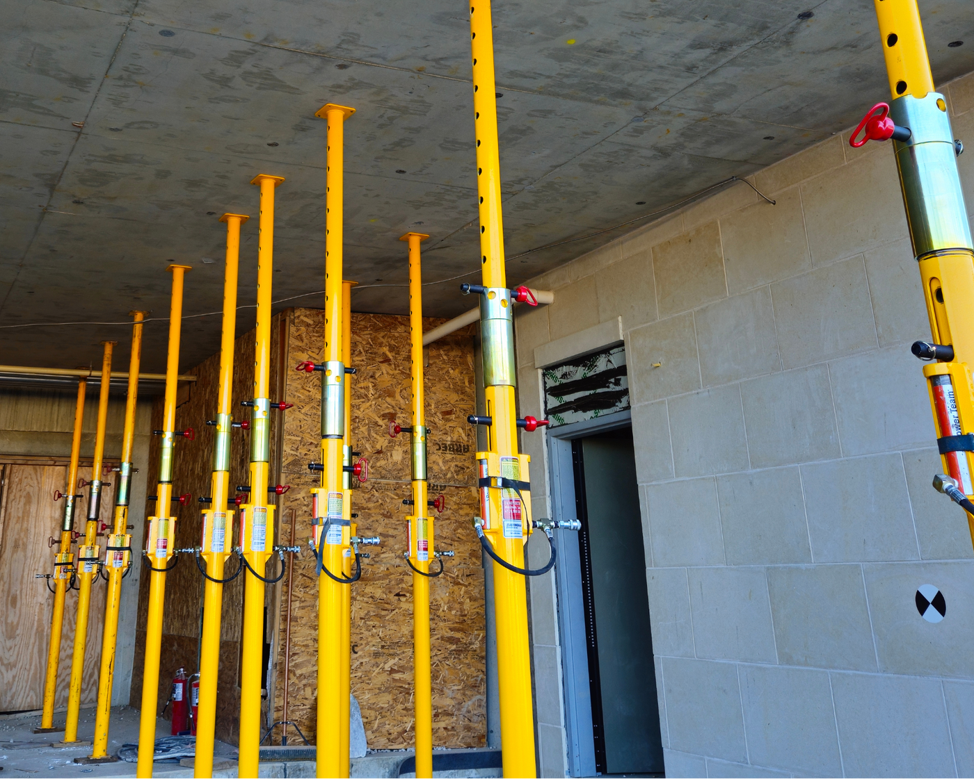 Jacking-Shoring Posts