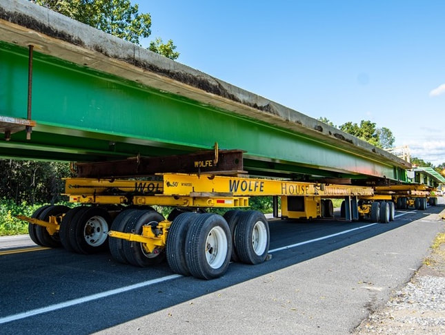 Buckingham 8-Axle Self-Propelled Transporter with a prefabricated bridge sections