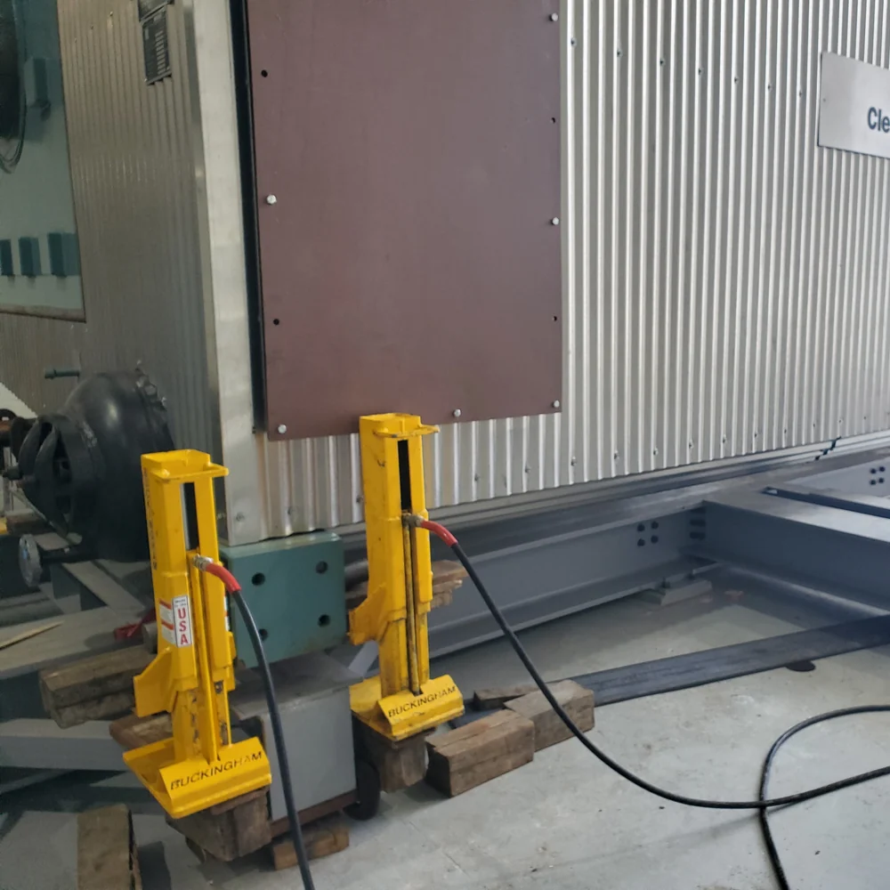 Up to 17" lift height
