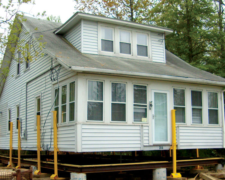 For Rent Buckingham Toe Jacks