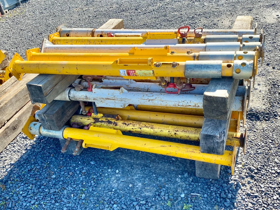 Used Jacking-Shoring Posts