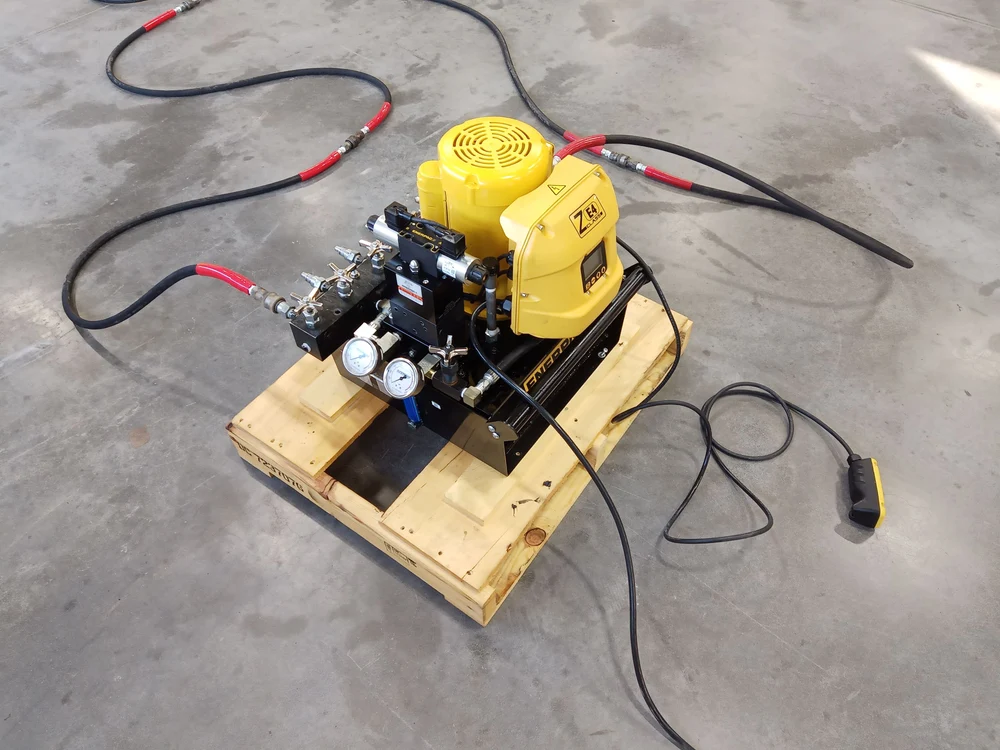 10,000-psi max operating pressure